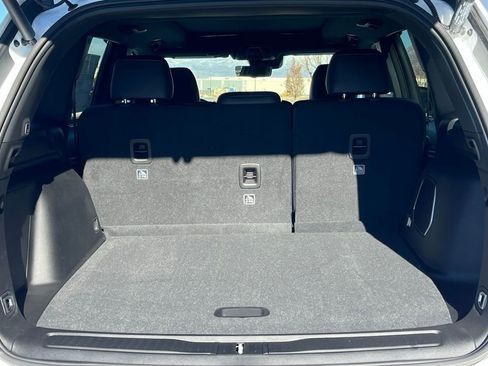 New 2025 Jeep Grand Cherokee Limited 4xe image 32