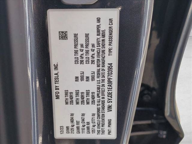 Used 2023 Tesla Model 3 Standard Range RWD image 26