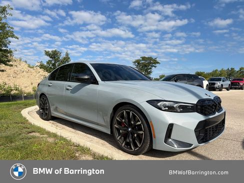 Used 2025 BMW M340i xDrive w/ Premium Package AWD/4WD image 3
