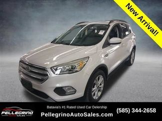 Used 2017 Ford Escape SE w/ SE Leather Comfort Package AWD/4WD video 1