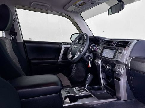 Used 2019 Toyota 4Runner SR5 RWD image 30