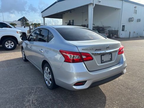 Used 2018 Nissan Sentra S FWD image 7