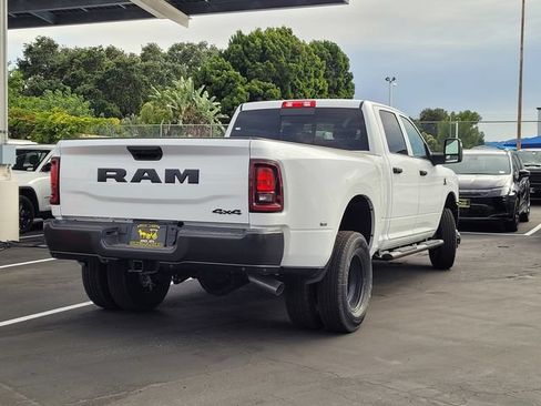New 2026 RAM 3500 Tradesman AWD/4WD image 4