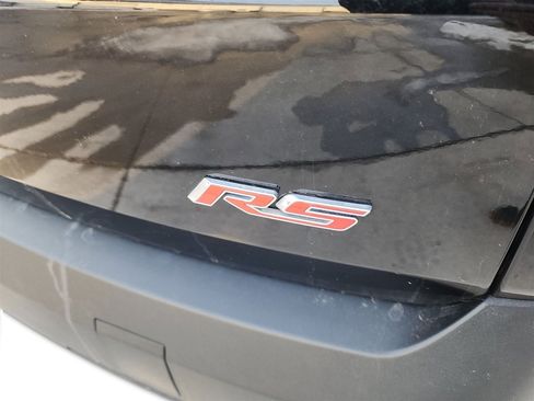 Used 2023 Chevrolet Traverse RS image 23