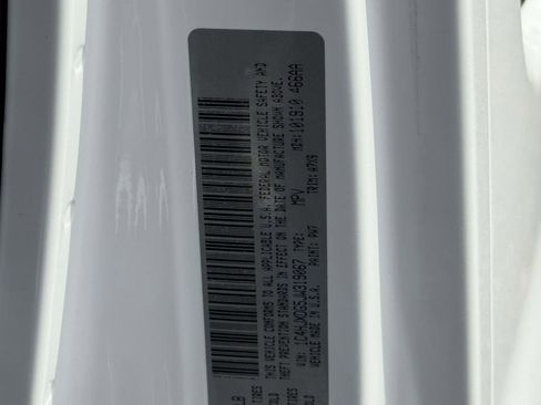 Used 2018 Jeep Wrangler Unlimited Sport S AWD/4WD image 36