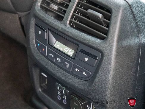 Used 2022 Honda Pilot Black Edition image 8