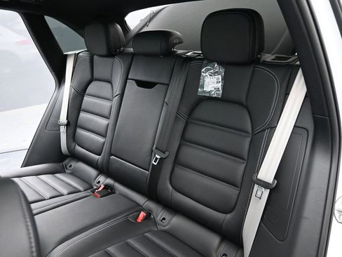 New 2025 Porsche Macan S image 26