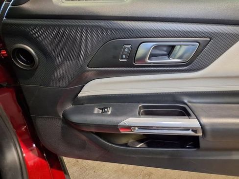 Used 2024 Ford Mustang Premium image 27
