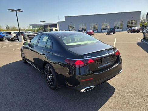 New 2026 Mercedes-Benz E 350 4MATIC Sedan image 5