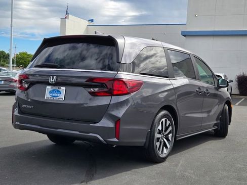 New 2026 Honda Odyssey EX-L image 4