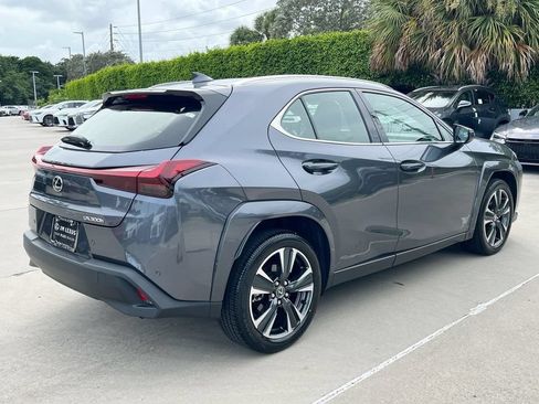 Certified 2025 Lexus UX 300h FWD w/ Accessory Package (Z2) image 7