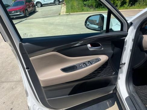 Used 2023 Hyundai Santa Fe SEL FWD image 11