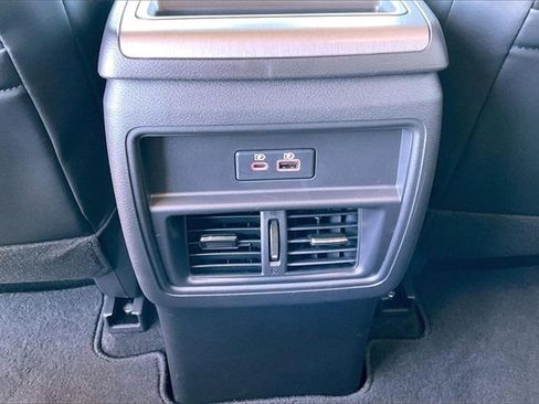 Certified 2024 Nissan Murano SV image 30