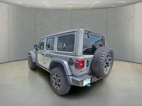 Used 2023 Jeep Wrangler Unlimited Rubicon 4xe w/ Cold Weather Group AWD/4WD image 3