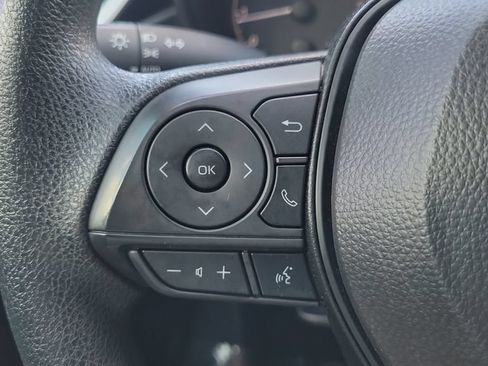 Certified 2025 Toyota Corolla LE FWD image 19