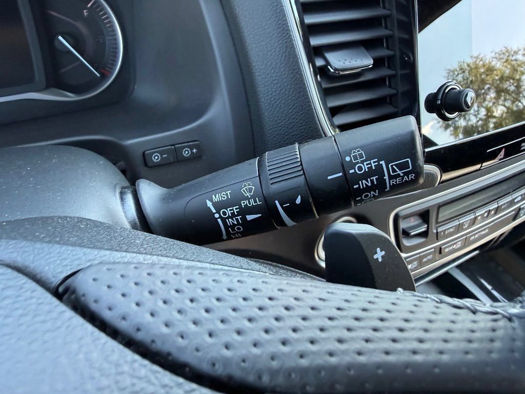 Used 2023 Honda Passport EX-L image 19