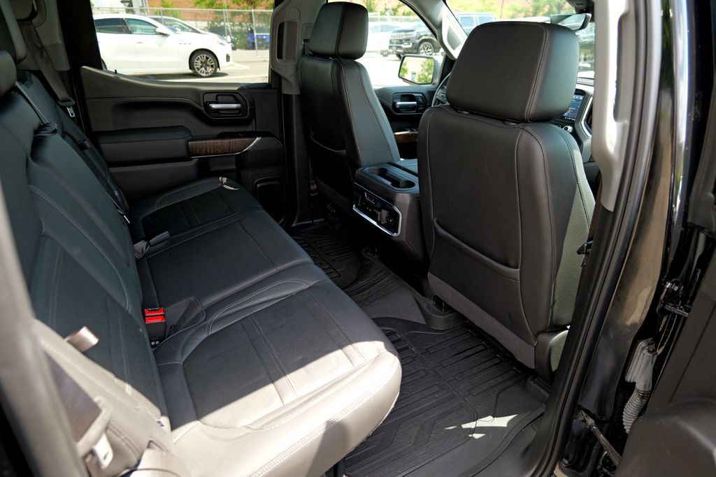 Used 2020 GMC Sierra 1500 Denali w/ Denali Ultimate Package AWD/4WD image 33