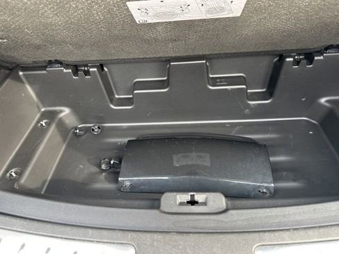 Used 2023 Buick Enclave Essence w/ Experience Buick Package image 54