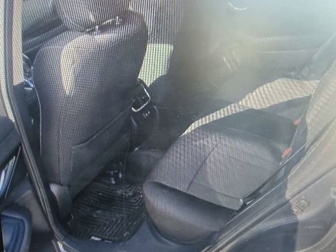 Used 2022 Subaru Legacy Premium AWD/4WD image 12