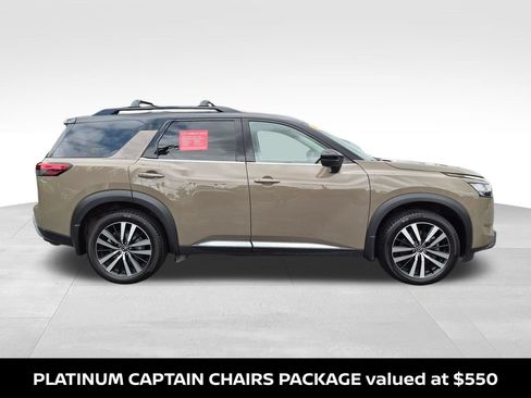 Used 2023 Nissan Pathfinder Platinum w/ Lighting Package (N92) AWD/4WD image 5