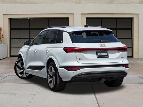 New 2025 Audi Q6 e-tron Premium Plus AWD/4WD image 3