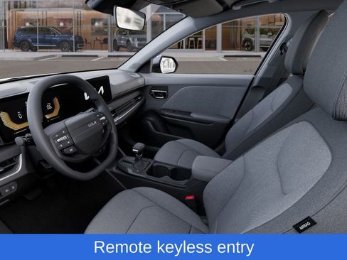 Used 2025 Kia K4 LXS image 18