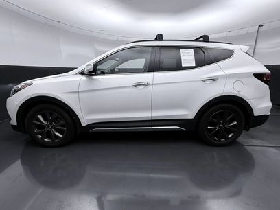 Used 2018 Hyundai Santa Fe Sport w/ 2.0T Ultimate Tech Package 05