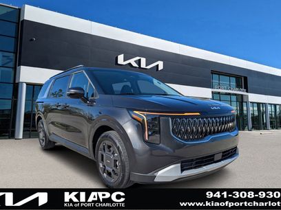 Certified 2025 Kia Carnival EX
