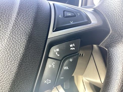 Used 2019 Ford Fusion SE image 14