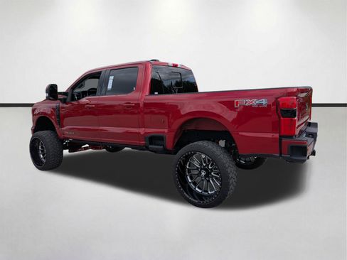Used 2023 Ford F250 Lariat w/ Lariat Ultimate Package AWD/4WD image 6