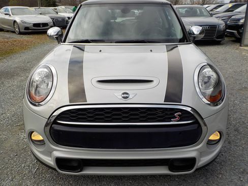Used 2015 MINI Cooper S image 8