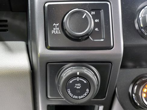 Used 2019 Ford F150 XLT w/ Trailer Tow Package AWD/4WD image 27