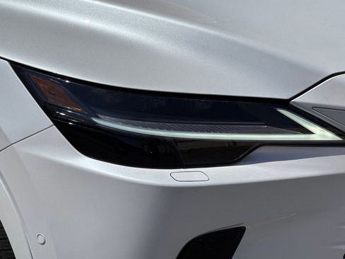 New 2026 Lexus RX 350h AWD/4WD image 11