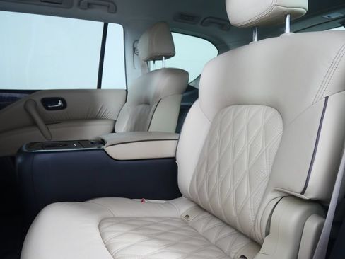 Used 2021 Nissan Armada Platinum w/ Captain's Chairs Package RWD image 15