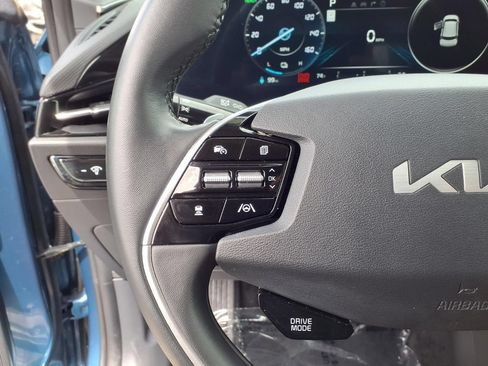 Certified 2023 Kia Niro Wind FWD image 18