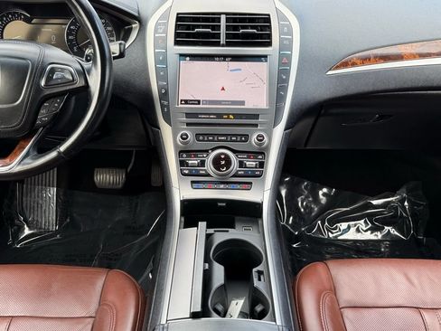 Used 2019 Lincoln MKZ Reserve AWD/4WD image 33