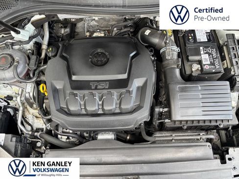 Used 2024 Volkswagen Tiguan SE R-Line AWD/4WD image 10