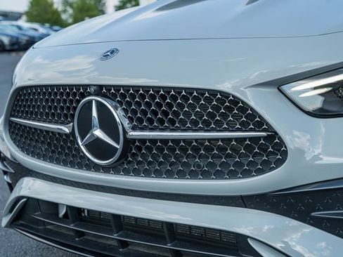 Used 2025 Mercedes-Benz CLE 450 4MATIC Coupe image 12