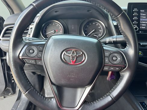 Used 2023 Toyota Camry SE FWD image 13