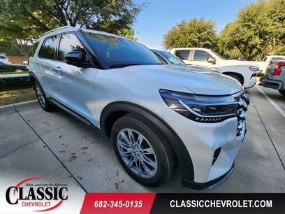 Used 2025 Ford Explorer Platinum