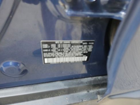 Used 2025 Subaru Outback Premium image 28