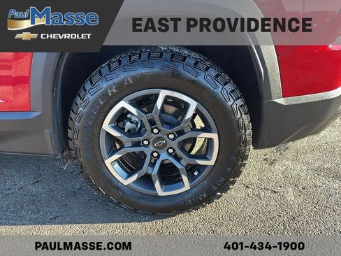 Certified 2025 Chevrolet Equinox ACTIV w/ Safety and Technology Package image 8