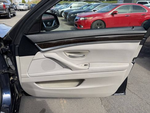 Used 2013 BMW ActiveHybrid 5 RWD image 26