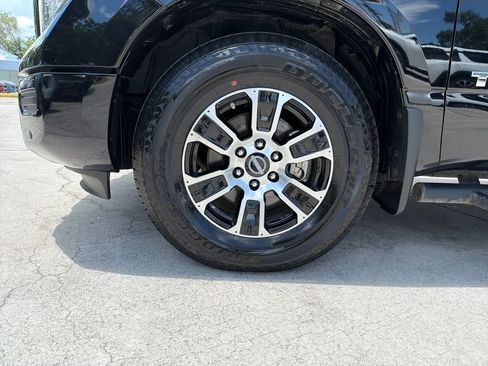 Certified 2024 Nissan Titan SV w/ SV Convenience Package RWD image 12