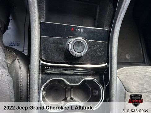 Used 2022 Jeep Grand Cherokee L Laredo AWD/4WD image 16