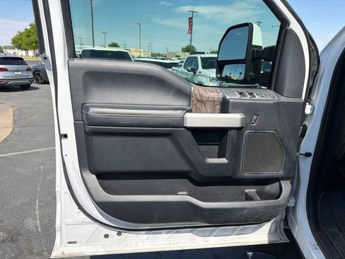 Used 2018 Ford F250 Lariat AWD/4WD image 19