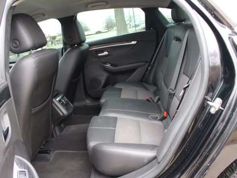 Used 2019 Chevrolet Impala LT image 30