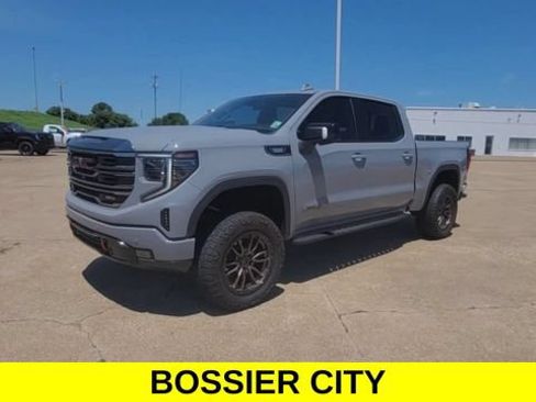 Certified 2024 GMC Sierra 1500 AT4 w/ AT4 Premium Package AWD/4WD image 4