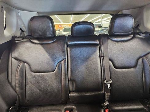 Used 2020 Jeep Compass Limited AWD/4WD image 14