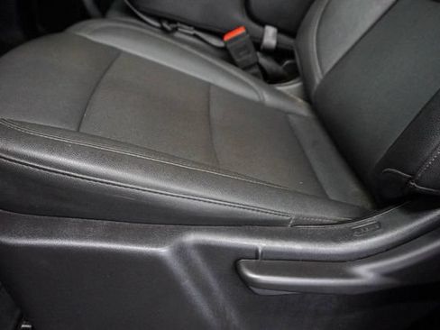Used 2025 Chevrolet Silverado 2500 W/T AWD/4WD image 12